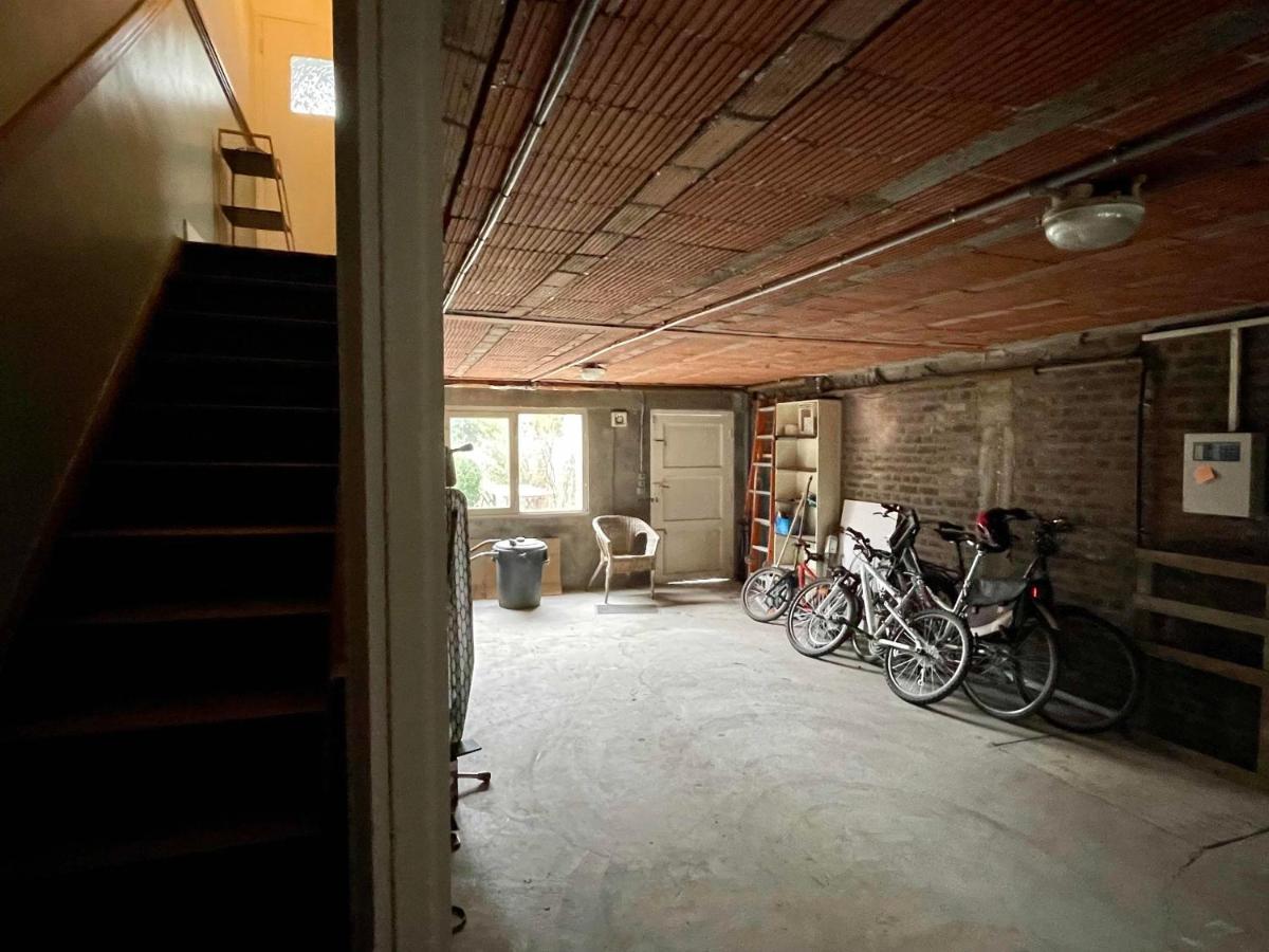 La Chambre Jaune Maison Avec Grande Terrasse Et Garage Prive Villa Lille Exterior photo